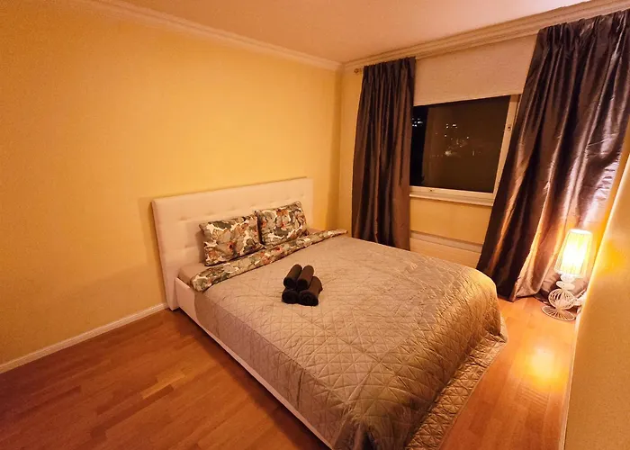 Fortuuna Street With Parking