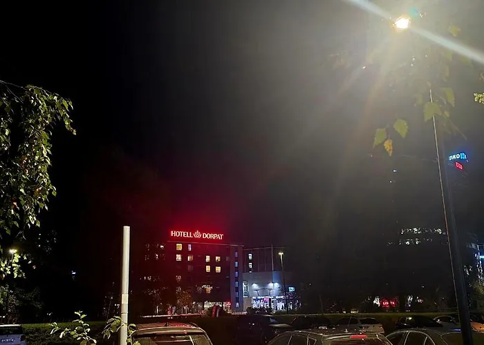 Апартаменты Fortuuna Street With Parking